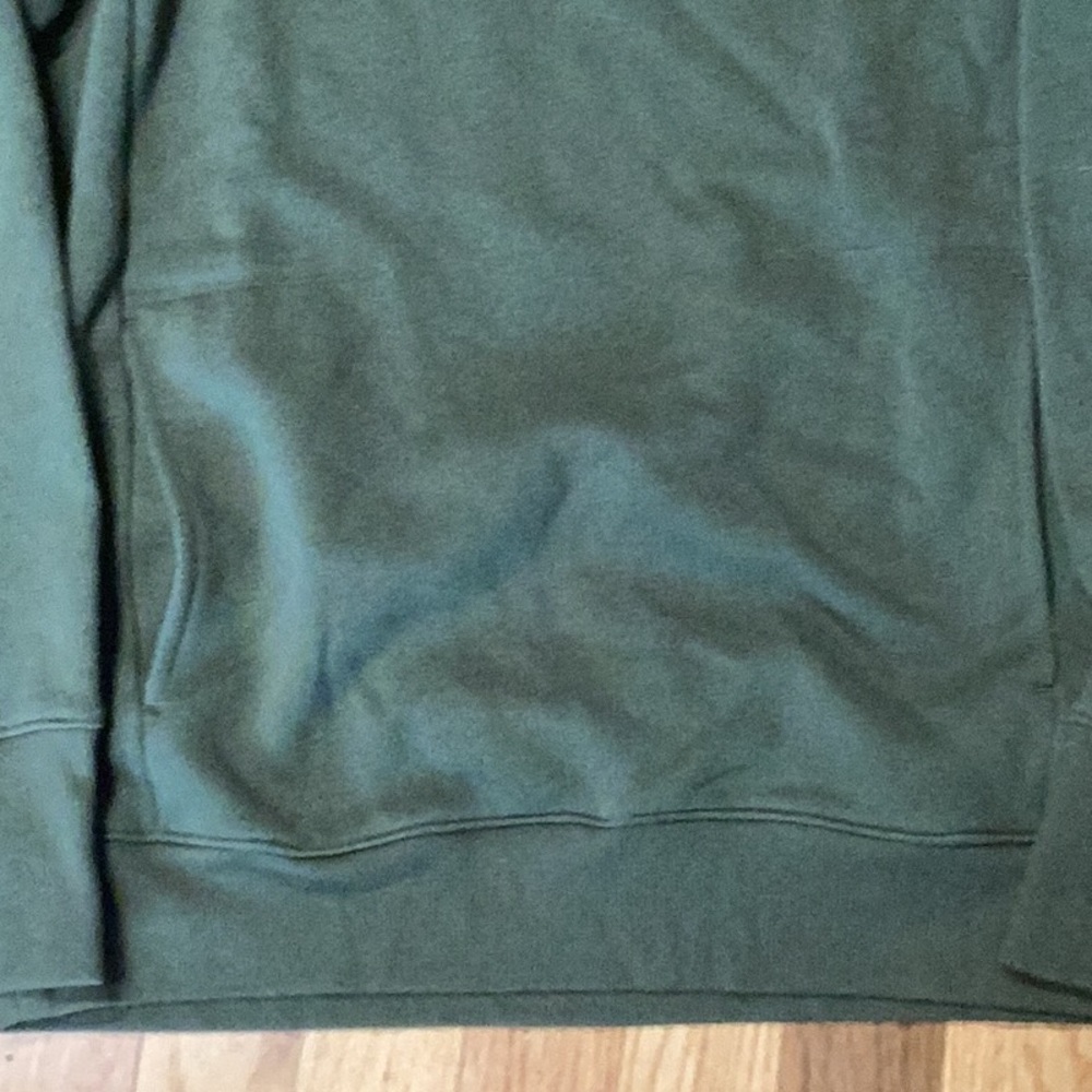 Sweatshirt Bundle - image 2